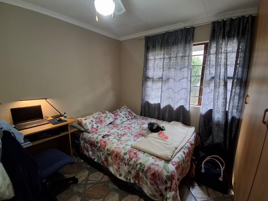 8 Bedroom Property for Sale in Rosedale Park Eastern Cape
